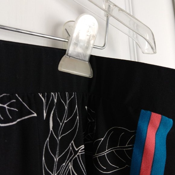 Susan Graver Womens Black Blue Floral Polyester Blend Relaxed Sweatpants - Picture 4 of 10